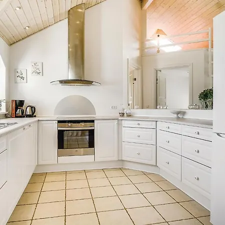 Дом отдыха Lovely In Aabenraa With Kitchen Loddenhoj